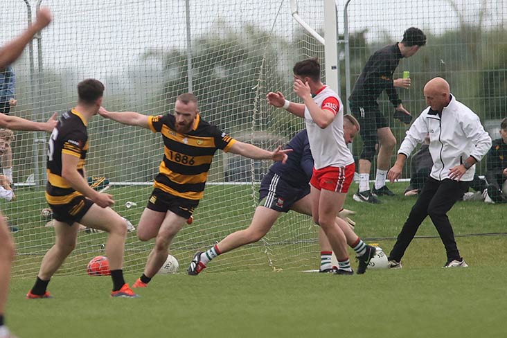 Football championship round 3 results