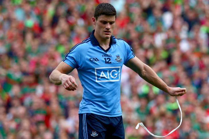 Hurling's new sin-bin rule: Pulling jerseys not included as confusion  reigns amongst players, Gaelic Football News